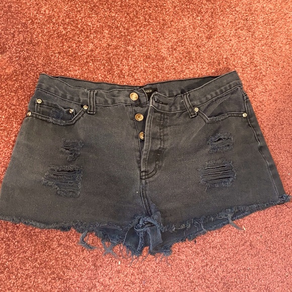Jean shorts - Picture 1 of 2